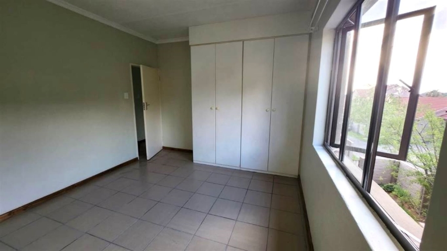 2 Bedroom Property for Sale in Halfway House Gauteng