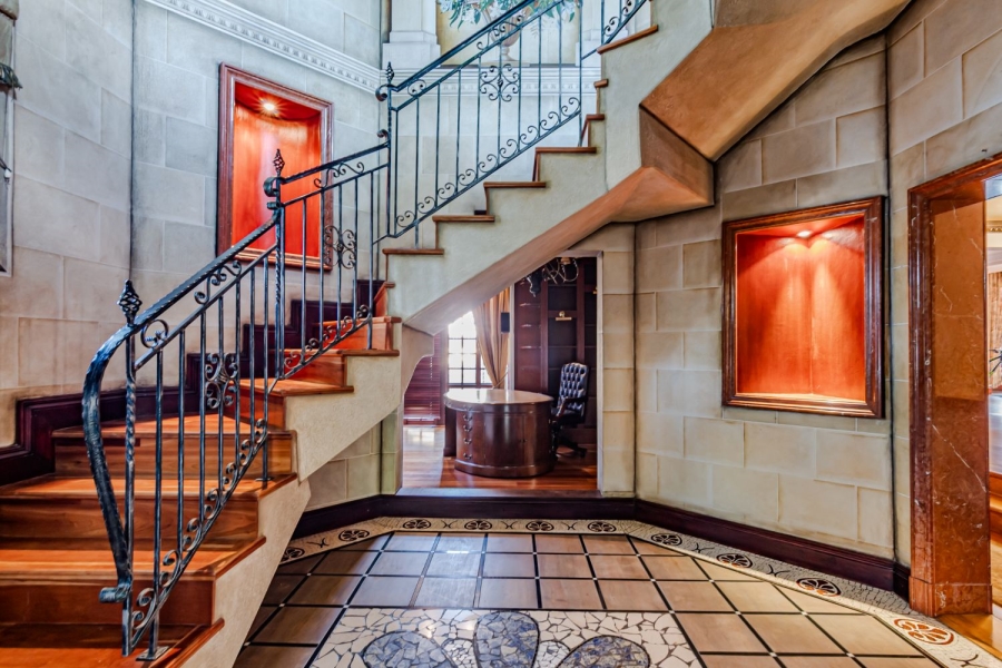 5 Bedroom Property for Sale in Lynnwood Gauteng