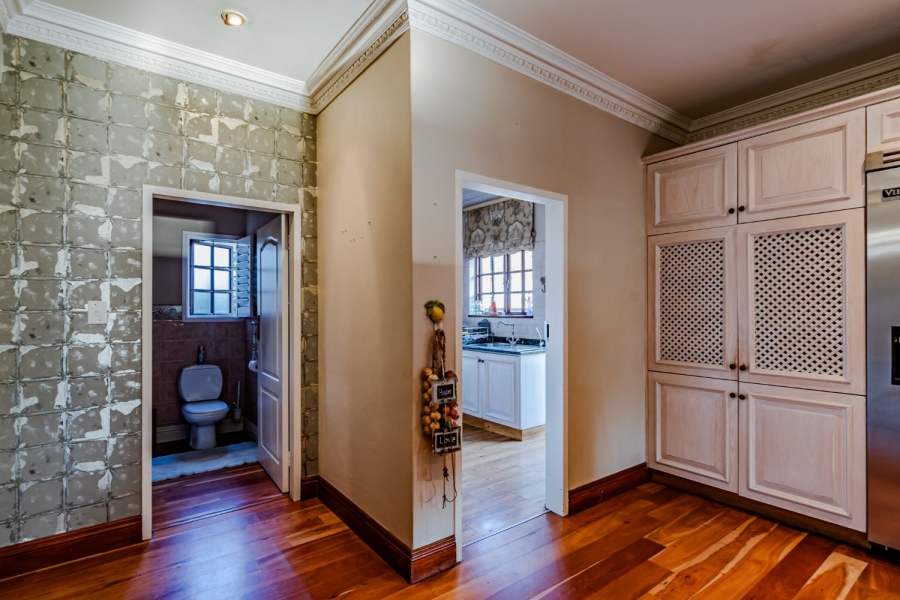 5 Bedroom Property for Sale in Lynnwood Gauteng