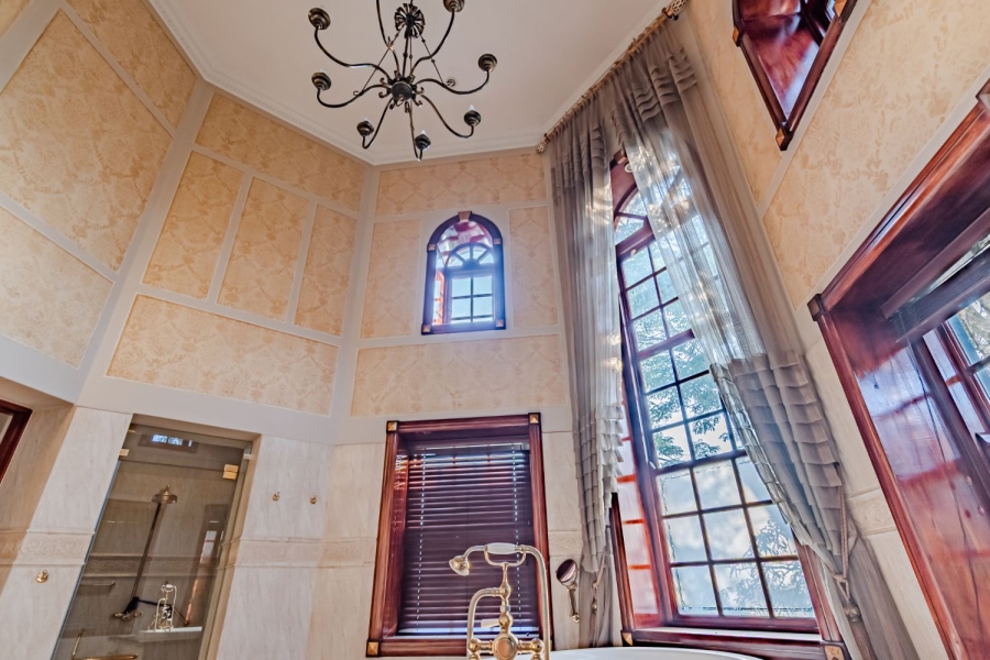 5 Bedroom Property for Sale in Lynnwood Gauteng