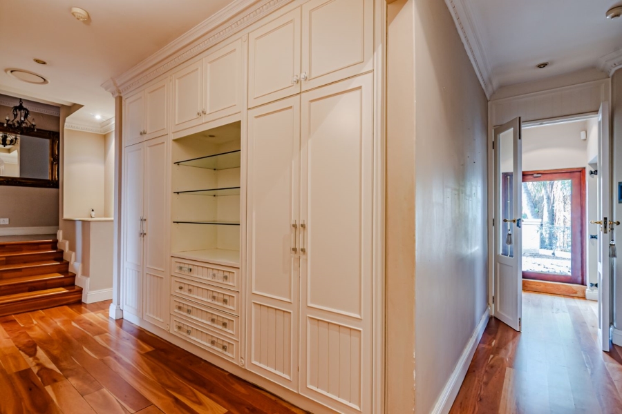 5 Bedroom Property for Sale in Lynnwood Gauteng