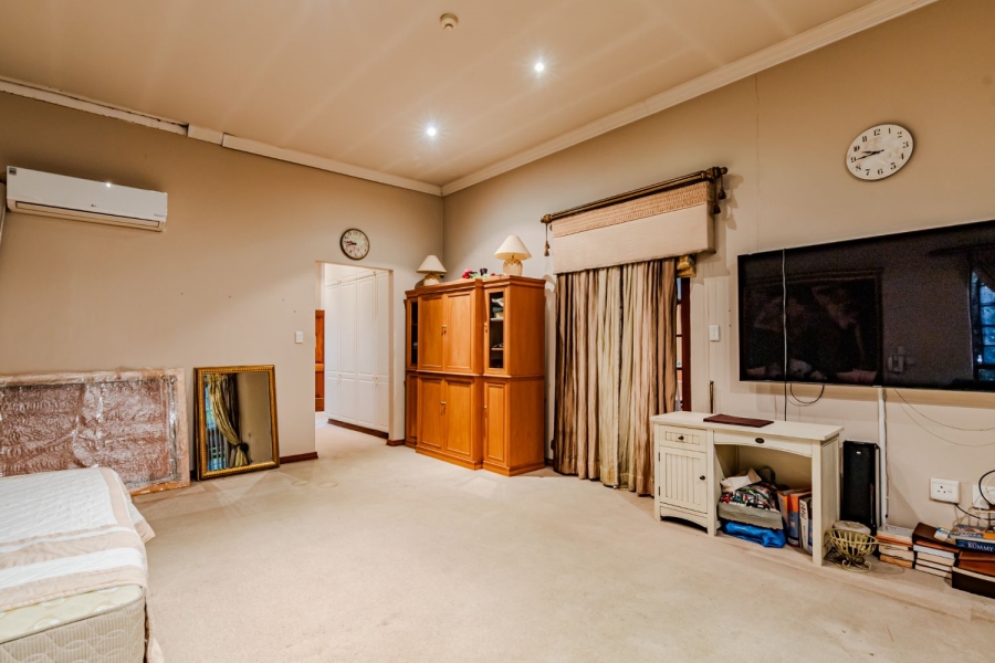 5 Bedroom Property for Sale in Lynnwood Gauteng