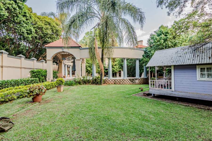 5 Bedroom Property for Sale in Lynnwood Gauteng