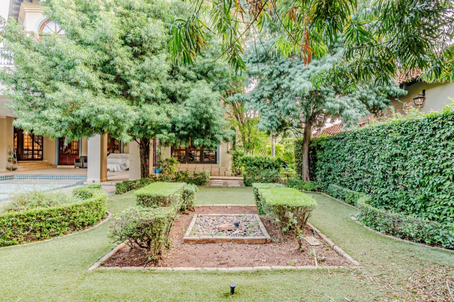 5 Bedroom Property for Sale in Lynnwood Gauteng