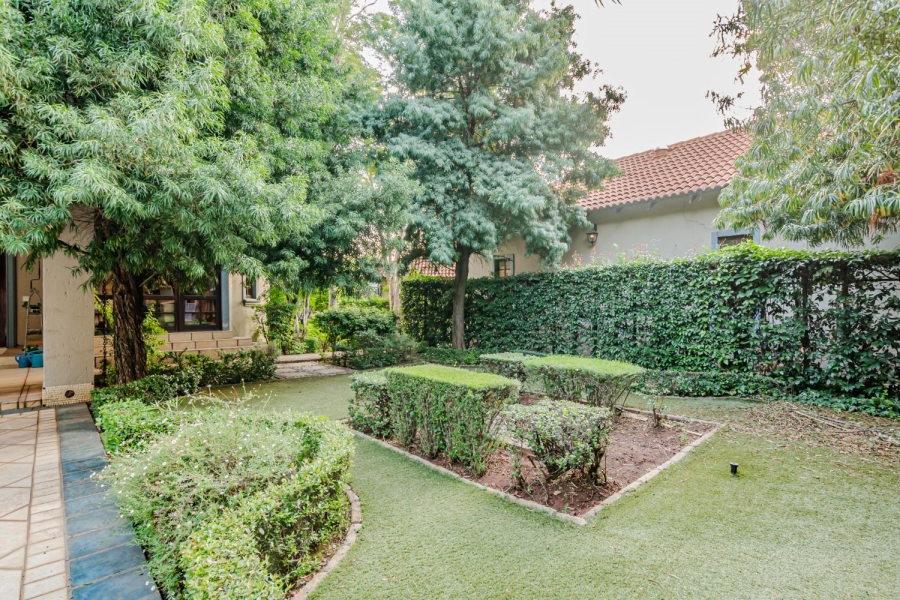 5 Bedroom Property for Sale in Lynnwood Gauteng