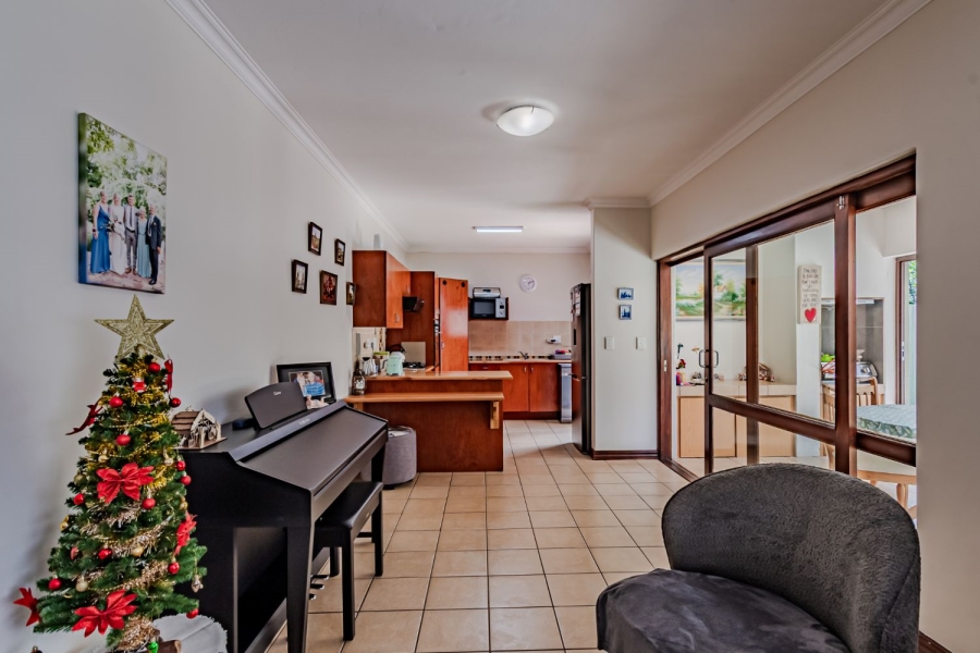 2 Bedroom Property for Sale in Olympus AH Gauteng