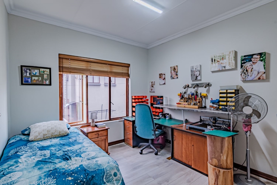 2 Bedroom Property for Sale in Olympus AH Gauteng