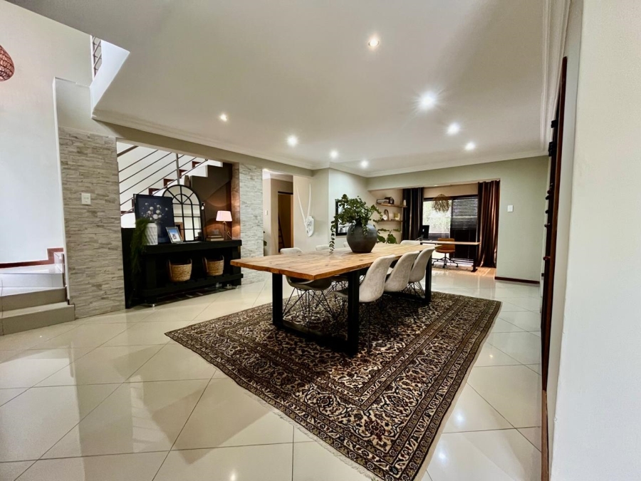 5 Bedroom Property for Sale in Sable Hills Gauteng