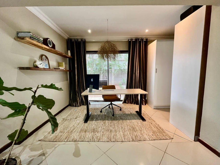 5 Bedroom Property for Sale in Sable Hills Gauteng