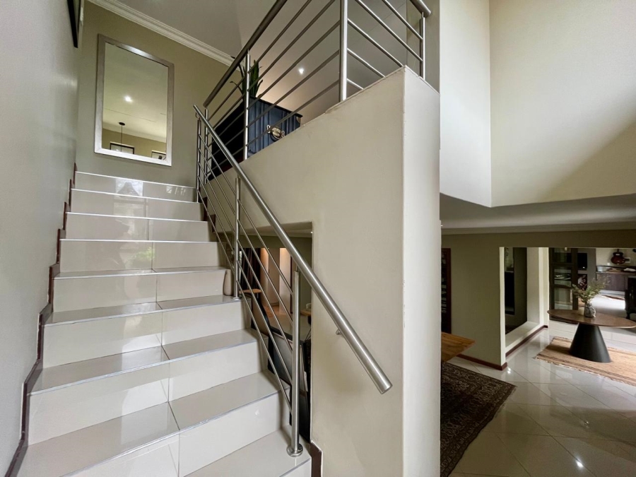 5 Bedroom Property for Sale in Sable Hills Gauteng