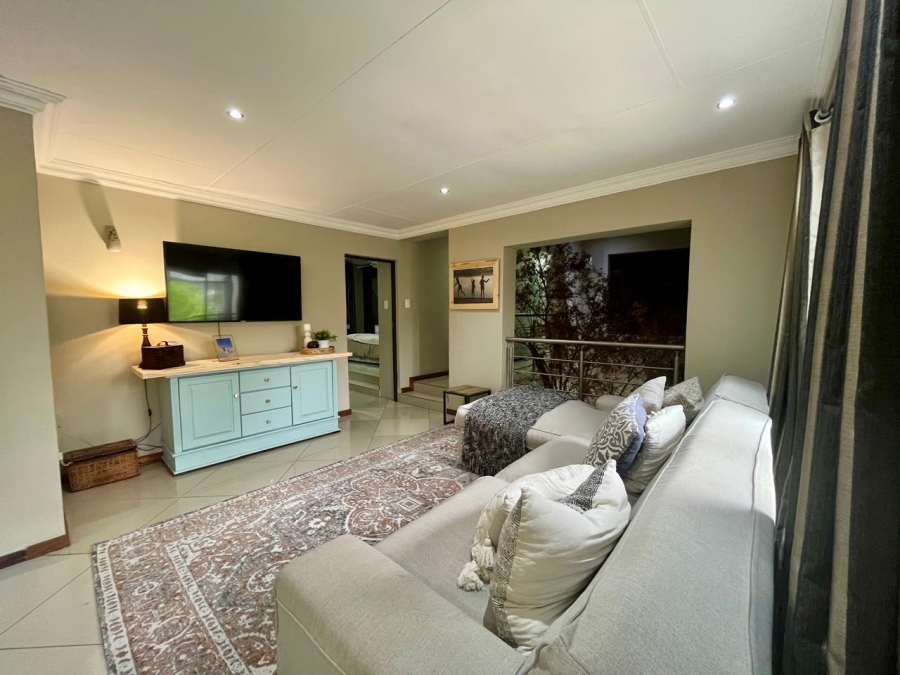 5 Bedroom Property for Sale in Sable Hills Gauteng