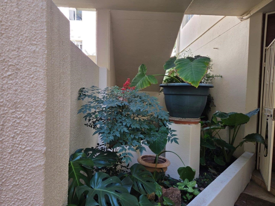 1 Bedroom Property for Sale in Illovo Gauteng