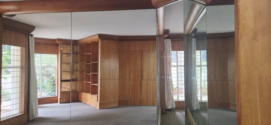 1 Bedroom Property for Sale in Illovo Gauteng