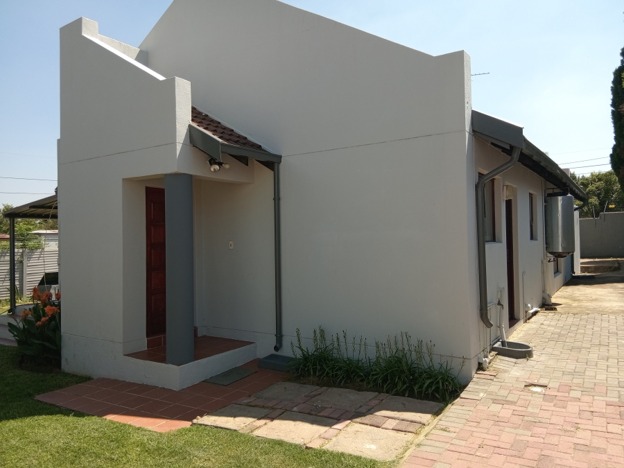 3 Bedroom Property for Sale in Douglasdale Gauteng