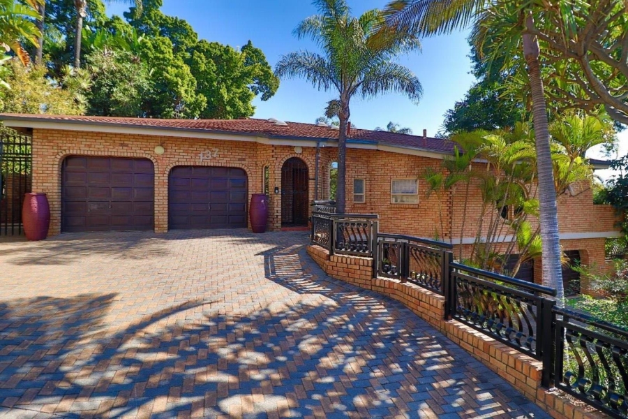 5 Bedroom Property for Sale in Magalieskruin Gauteng