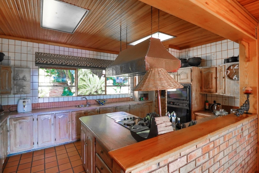 5 Bedroom Property for Sale in Magalieskruin Gauteng