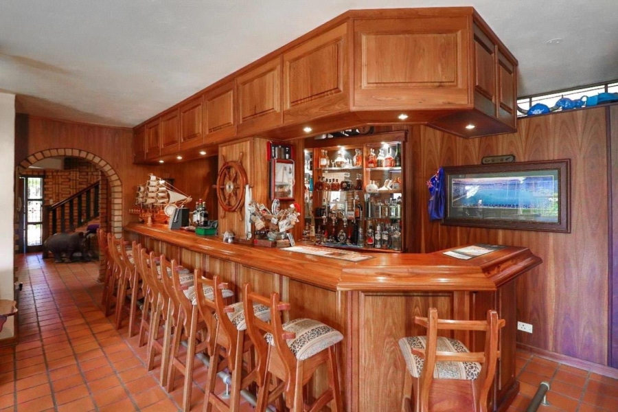 5 Bedroom Property for Sale in Magalieskruin Gauteng