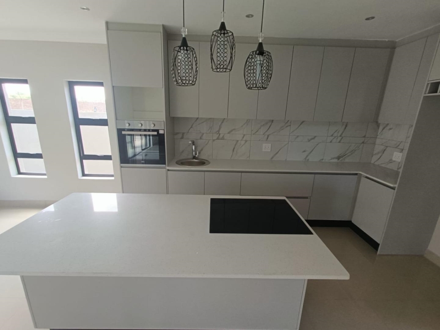 4 Bedroom Property for Sale in Montana Gauteng