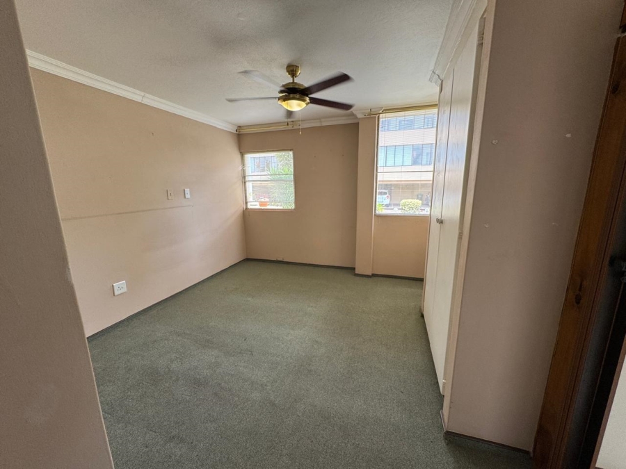 To Let 2 Bedroom Property for Rent in Faerie Glen Gauteng