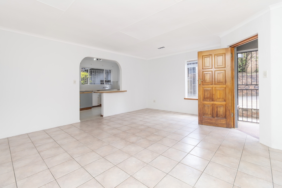 3 Bedroom Property for Sale in Hurlingham Manor Gauteng