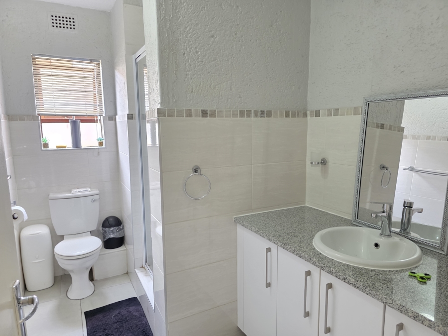 To Let 3 Bedroom Property for Rent in Morningside Gauteng