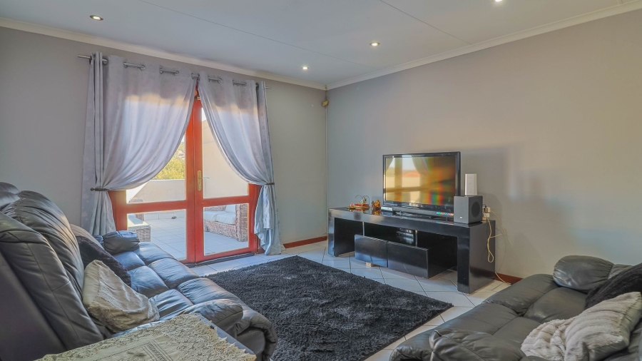 3 Bedroom Property for Sale in Bassonia Gauteng