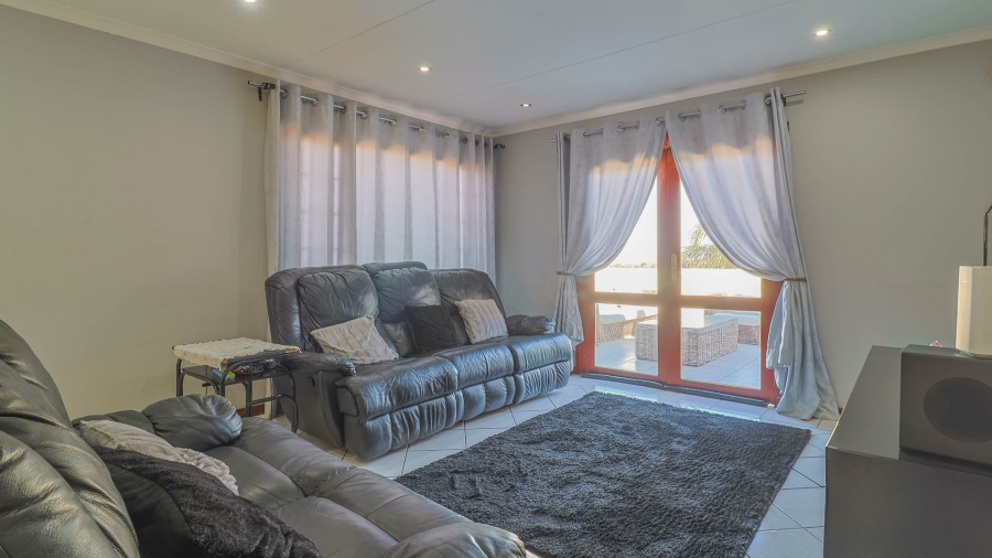 3 Bedroom Property for Sale in Bassonia Gauteng