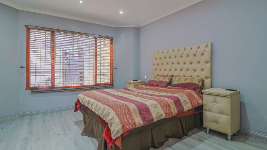 3 Bedroom Property for Sale in Bassonia Gauteng