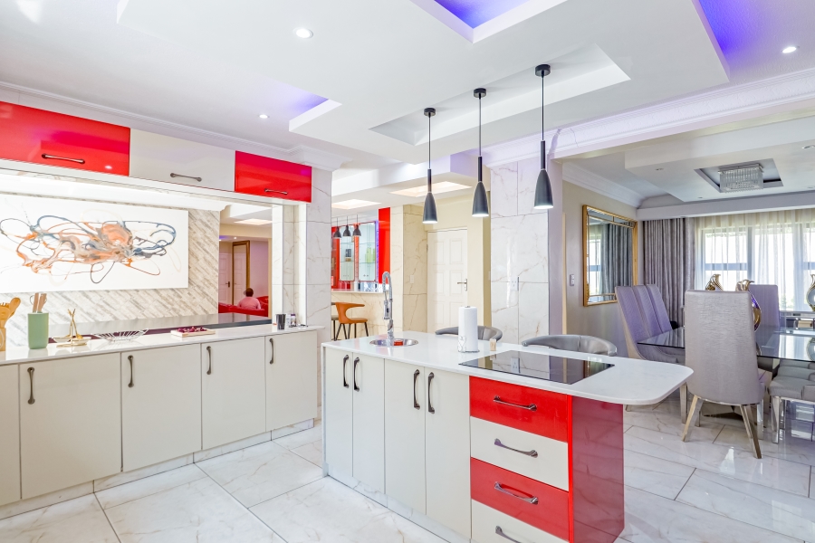 To Let 6 Bedroom Property for Rent in Willow Acres Gauteng