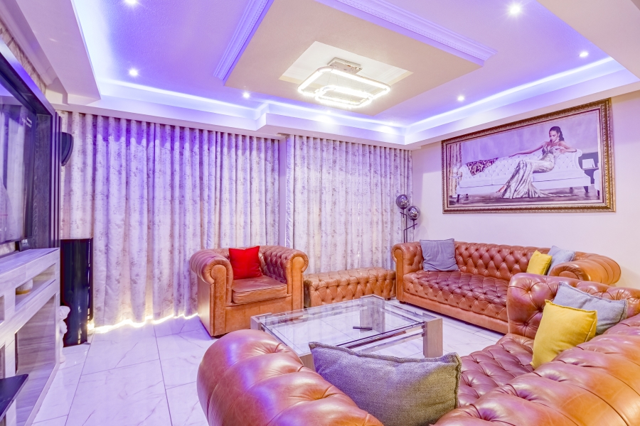 To Let 6 Bedroom Property for Rent in Willow Acres Gauteng