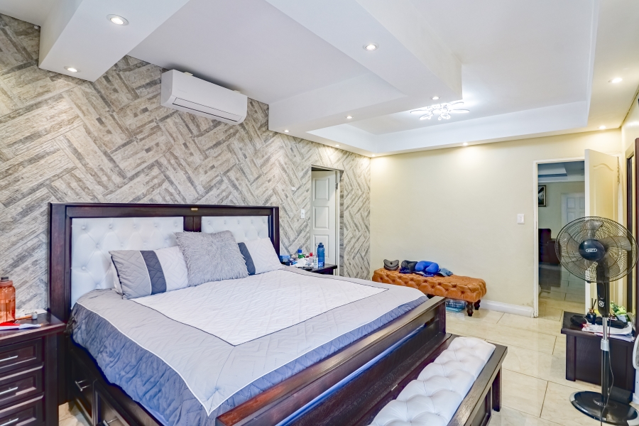 To Let 6 Bedroom Property for Rent in Willow Acres Gauteng