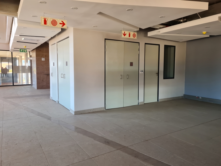 To Let commercial Property for Rent in Louwlardia Gauteng