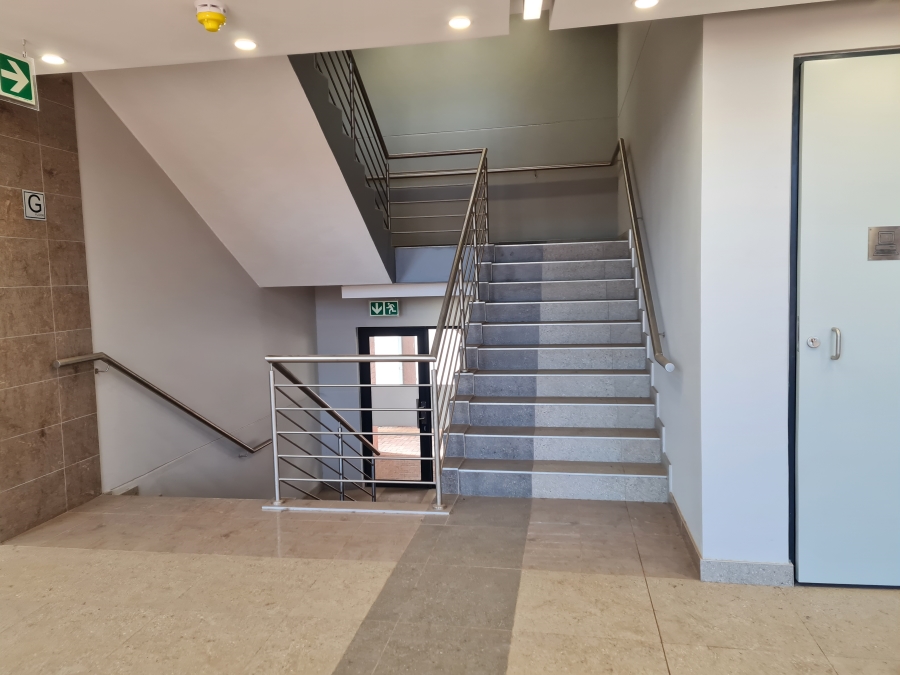 To Let commercial Property for Rent in Louwlardia Gauteng
