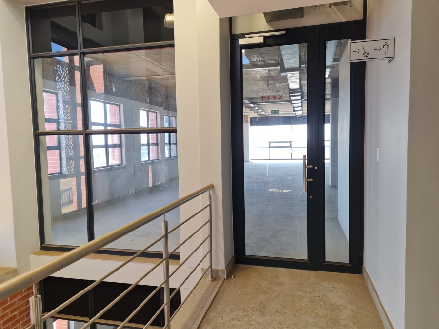 To Let commercial Property for Rent in Louwlardia Gauteng