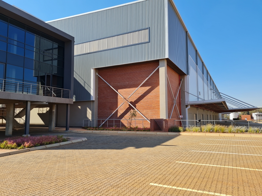 To Let commercial Property for Rent in Louwlardia Gauteng