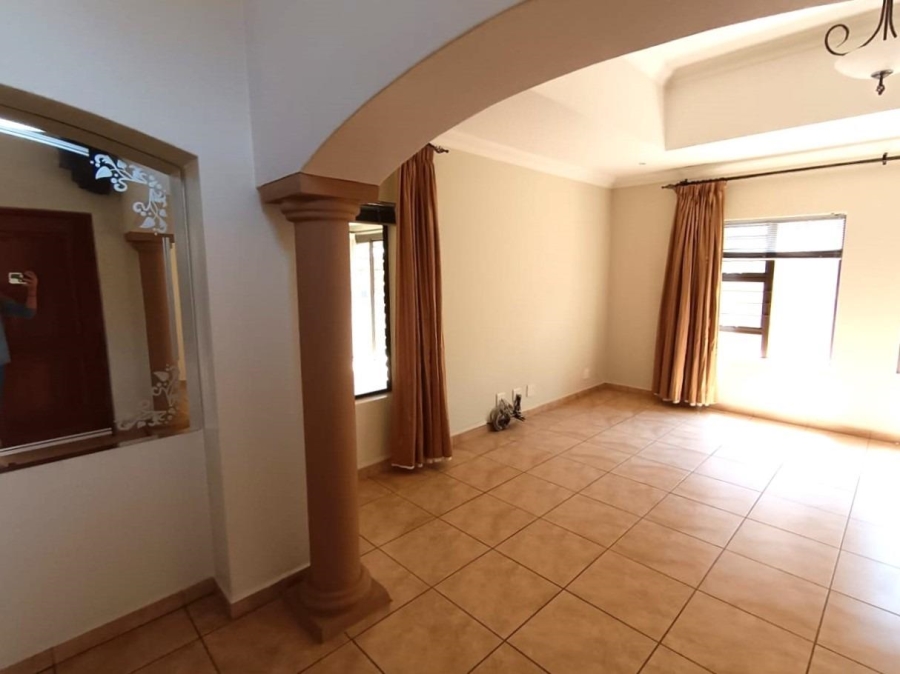 3 Bedroom Property for Sale in Beyers Park Gauteng