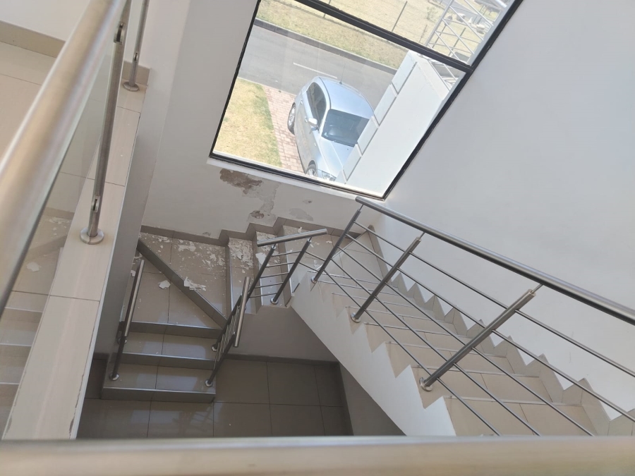 To Let 4 Bedroom Property for Rent in Parkrand Gauteng