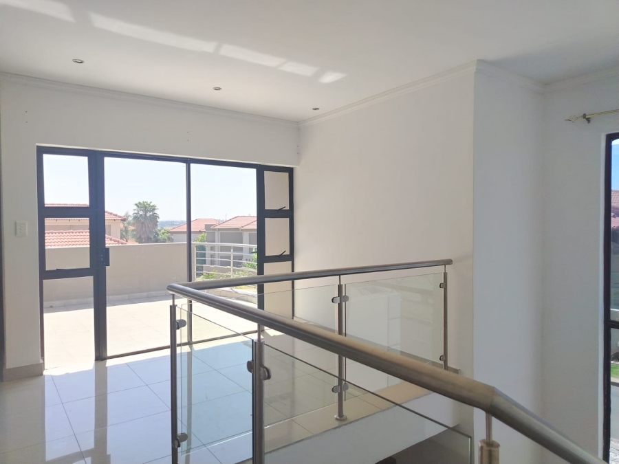 To Let 4 Bedroom Property for Rent in Parkrand Gauteng