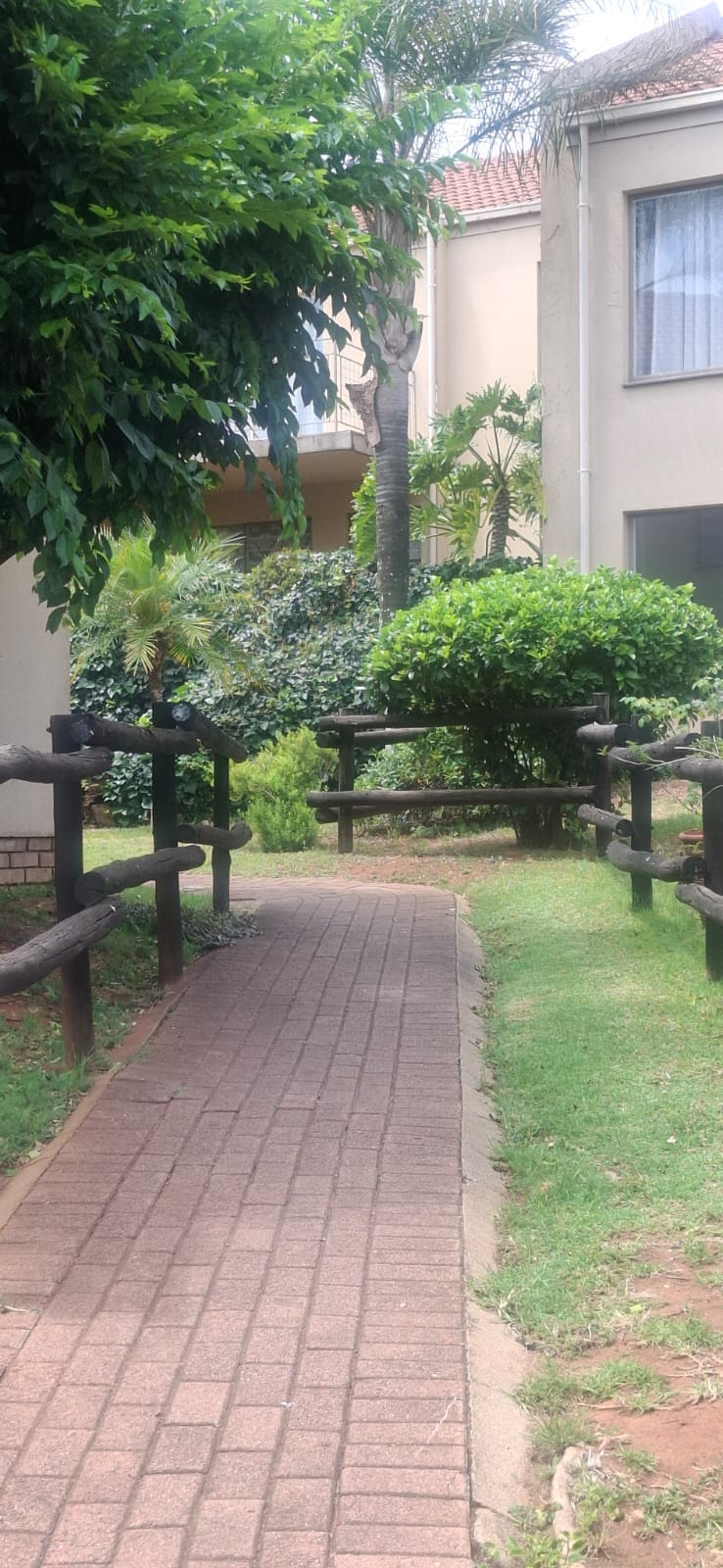 2 Bedroom Property for Sale in Bedford Gardens Gauteng