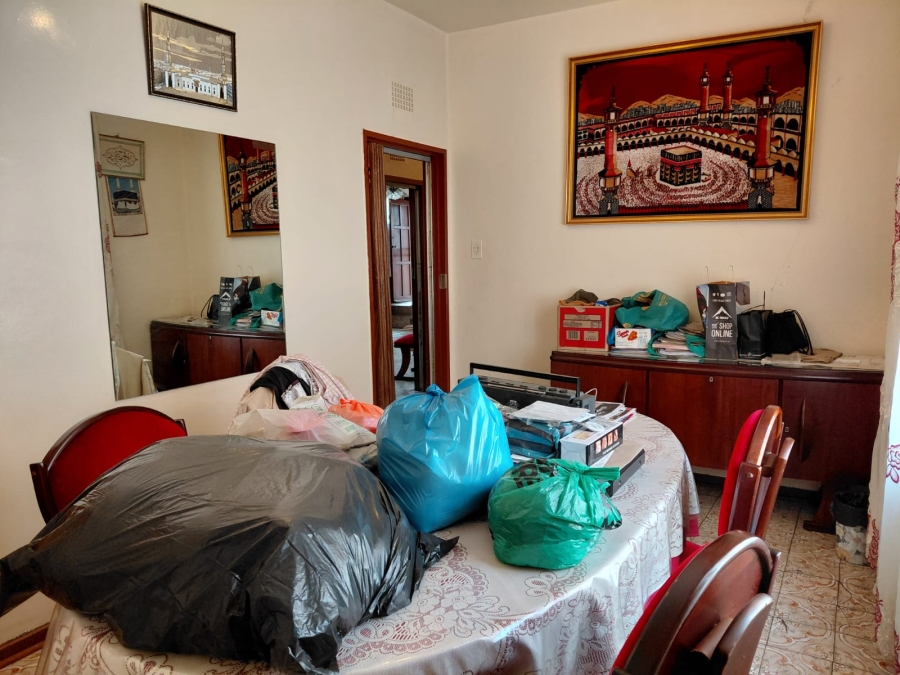 8 Bedroom Property for Sale in Actonville Gauteng