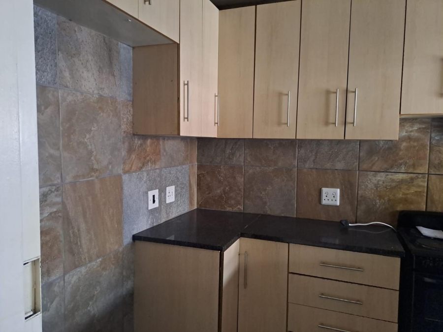 2 Bedroom Property for Sale in Benoni Central Gauteng