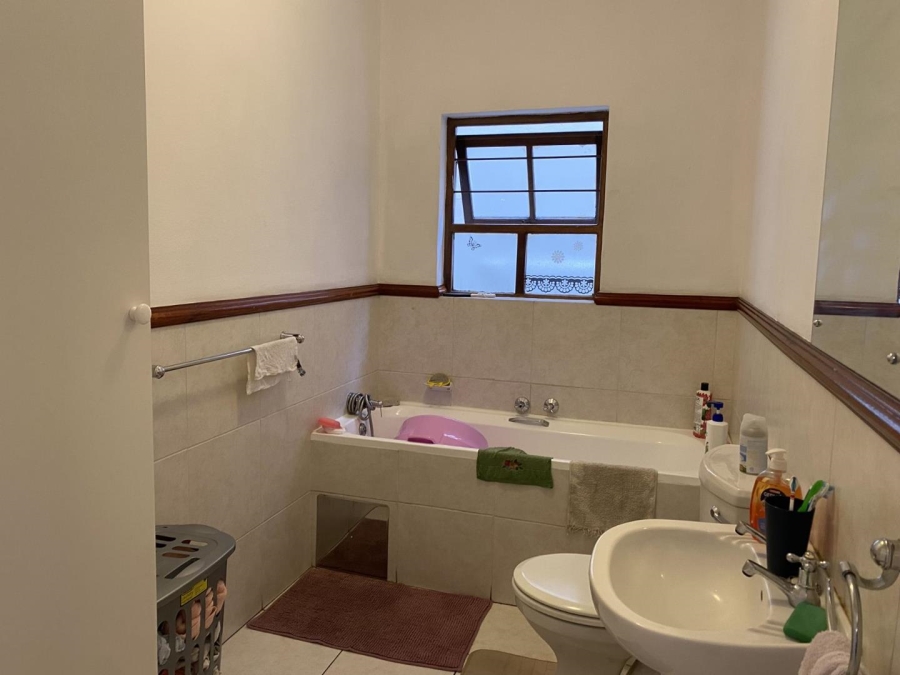 2 Bedroom Property for Sale in Bryanston Gauteng