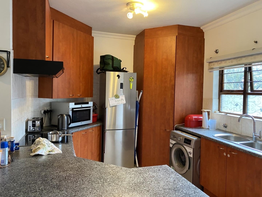 2 Bedroom Property for Sale in Bryanston Gauteng