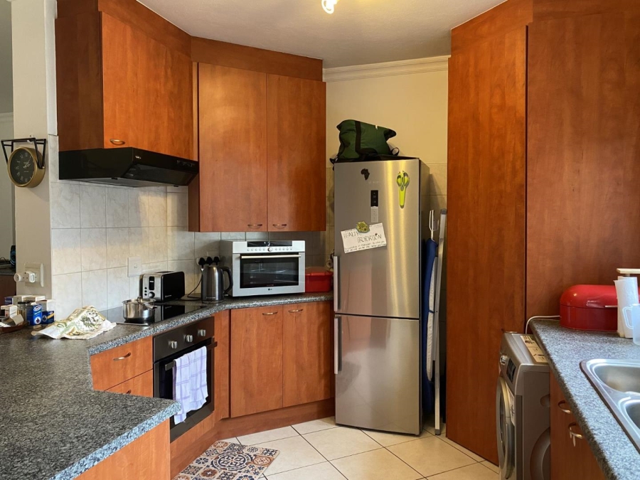 2 Bedroom Property for Sale in Bryanston Gauteng