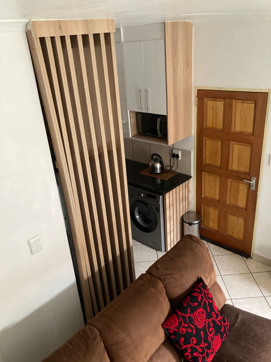 3 Bedroom Property for Sale in Dawn Park Gauteng