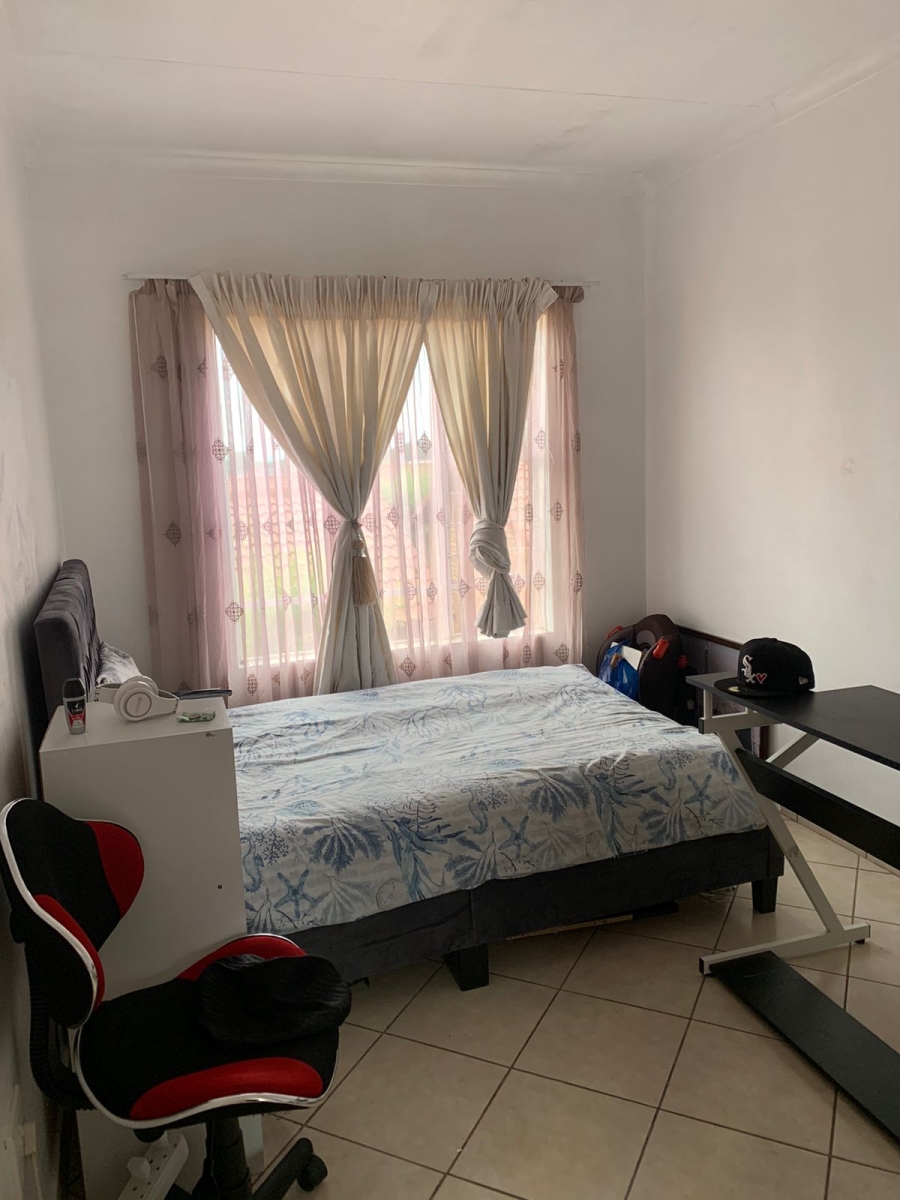 3 Bedroom Property for Sale in Dawn Park Gauteng