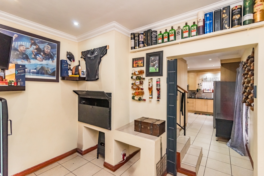 3 Bedroom Property for Sale in Chancliff Ridge Gauteng