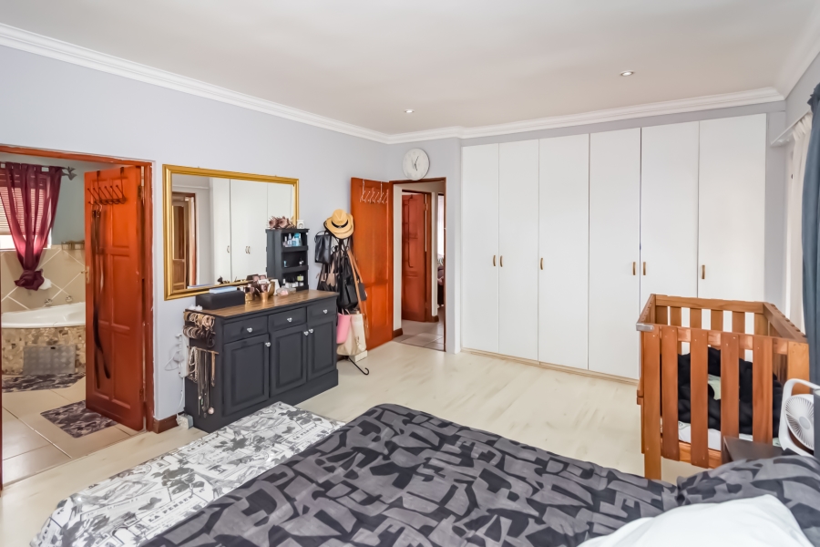 3 Bedroom Property for Sale in Chancliff Ridge Gauteng