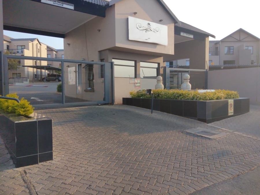 2 Bedroom Property for Sale in Ruimsig Gauteng