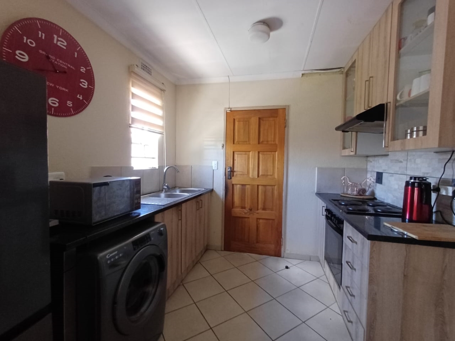 3 Bedroom Property for Sale in Andeon Gauteng